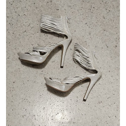 Silberne High Heels