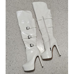 Weiße Overknees